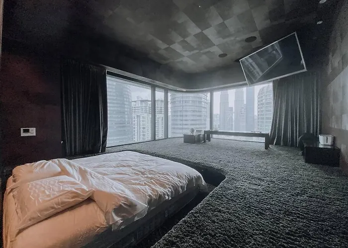 Deluxe Family Suites W Klcc View